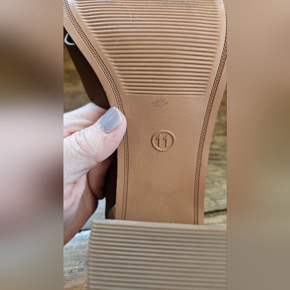 A New Day Elegant Brown Strappy Heels - Picture 7 of 7